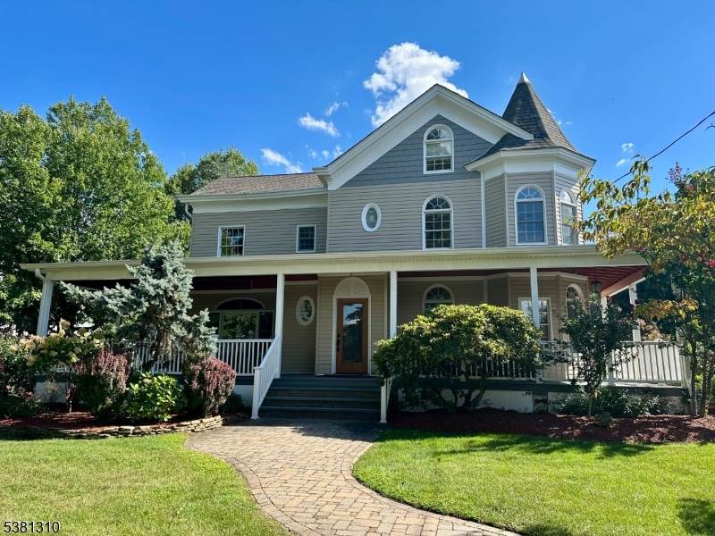 38 Totowa Rd - Photo 1