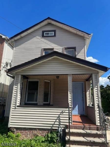 41 Myrtle Ave - Photo 1