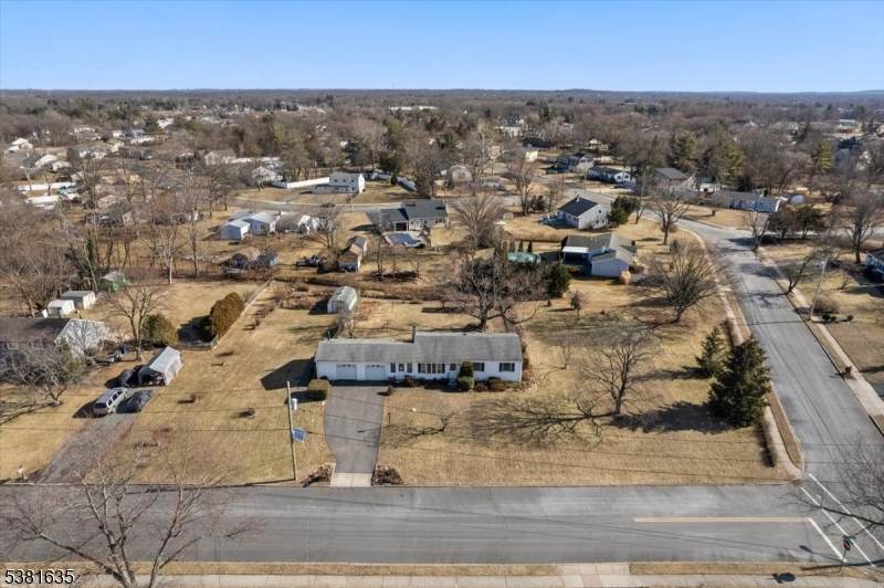 23 Cranbrook Ave - Photo 1