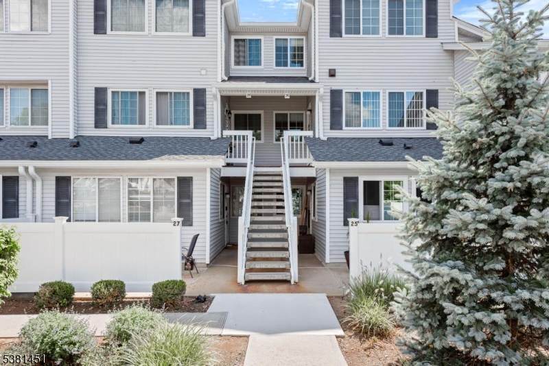 26 Hyde Court - Photo 1