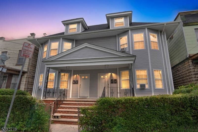 24 Willoughby St - Photo 1