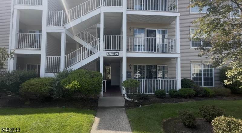 147 Rachel Ct - Photo 1