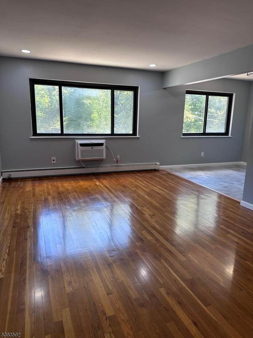 401 Us Hwy 22 53C - Photo 1