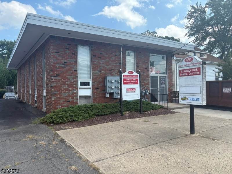 451 S Washington Ave - Photo 1