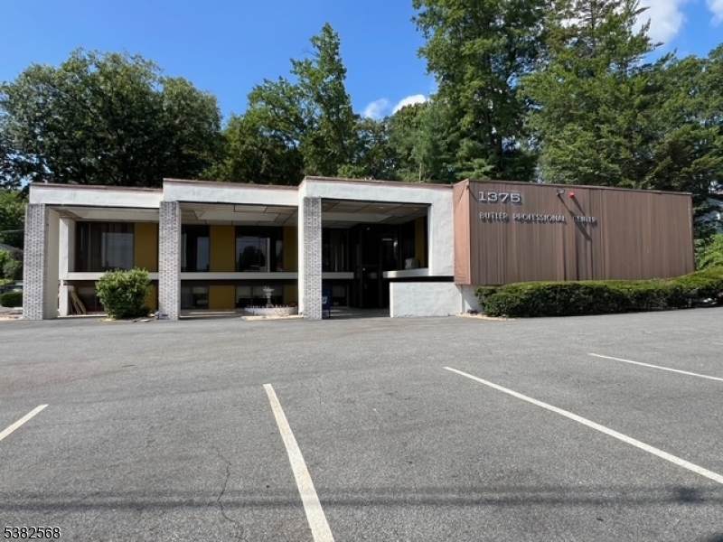 1375 State Rt 23 - Photo 1