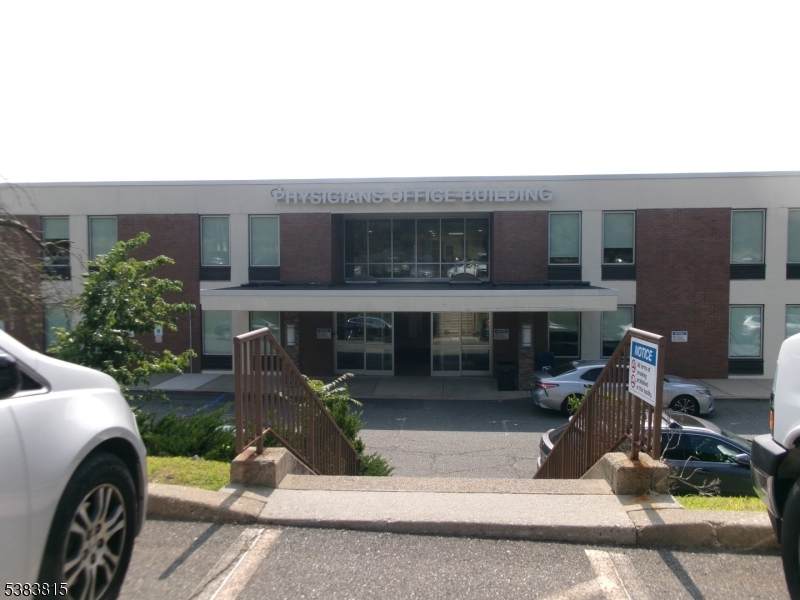 220 Hamburg Tpke - Photo 1