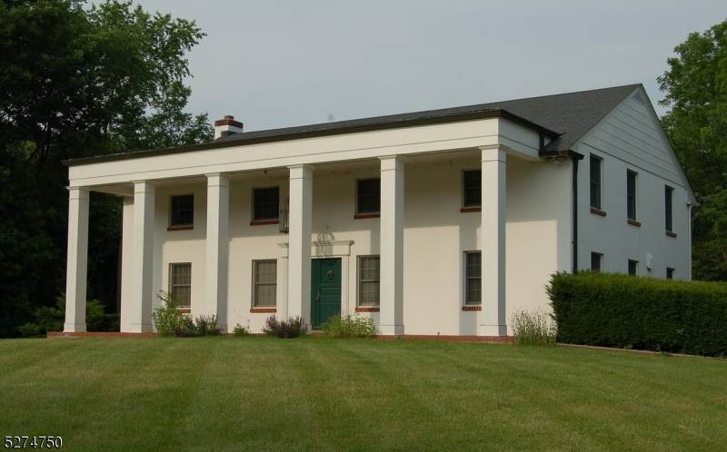 76 Main St - Photo 1