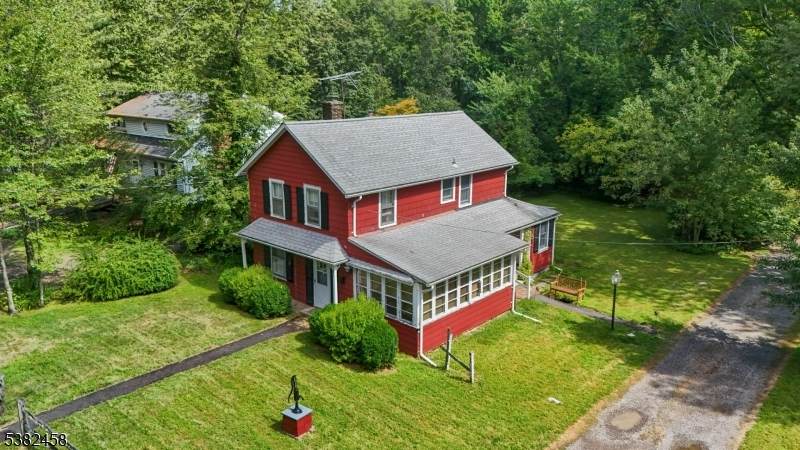 33 Millbrook Rd - Photo 1