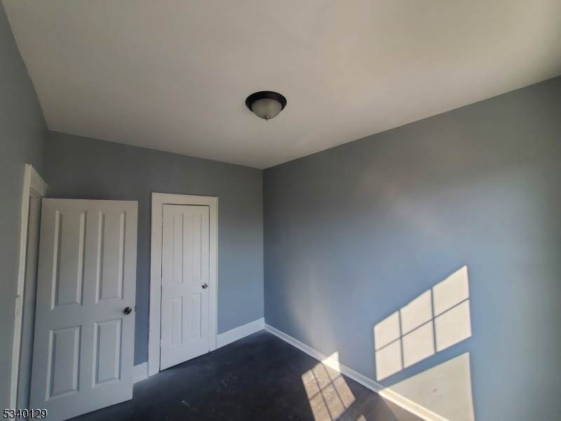 127 Sunset Ave - Photo 1