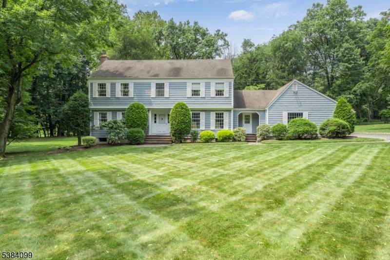 8 Long Branch Way - Photo 1