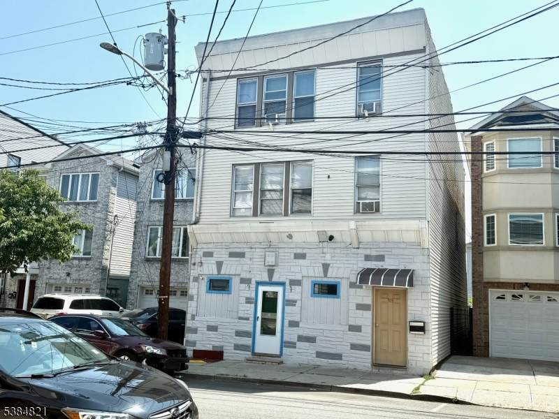 313 Cross St - Photo 1