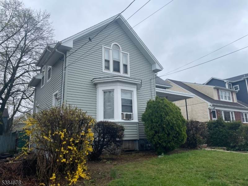 412 S Valley Rd - Photo 1