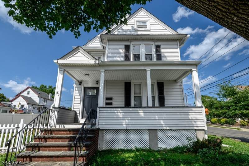 52 Orchard St - Photo 1