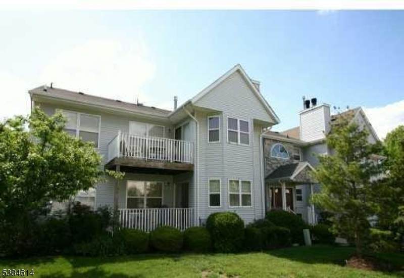 125 Exeter Ct - Photo 1