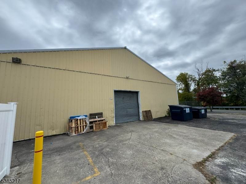 25 Brookside Ave - Photo 1