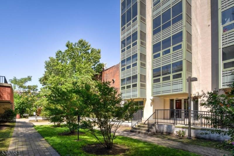 689 Luis Munoz Marin Blvd - Photo 1