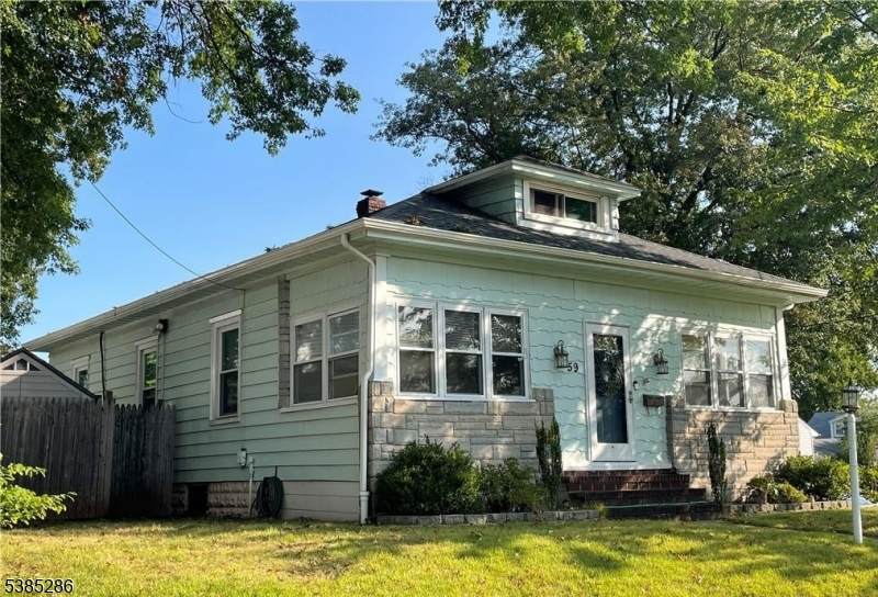 59 Trinity Ln - Photo 1