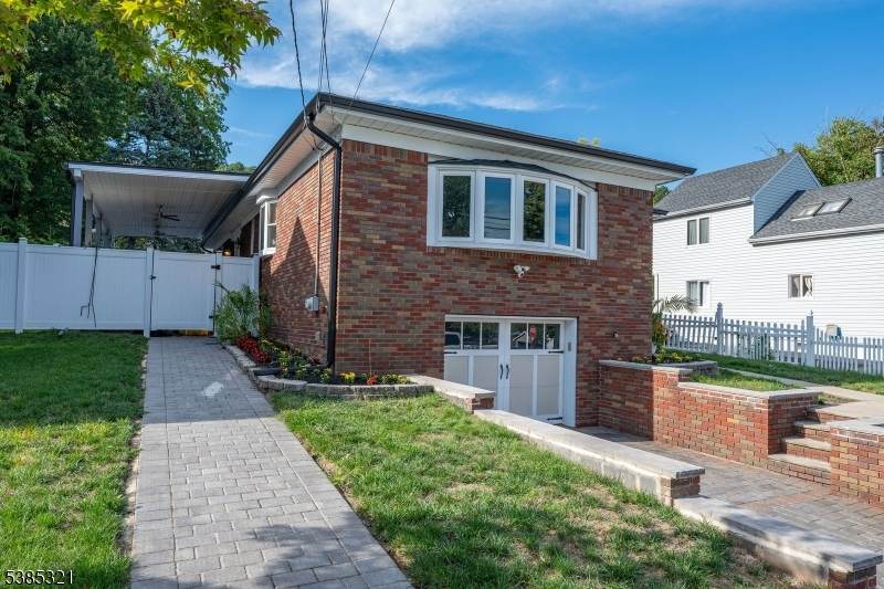 91 Chatham Ave - Photo 1