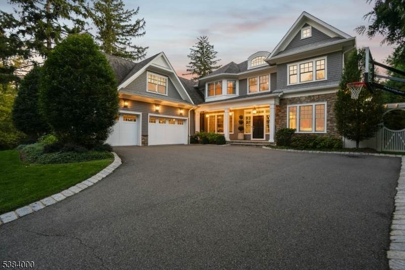 49 Woodcrest Ave - Photo 1