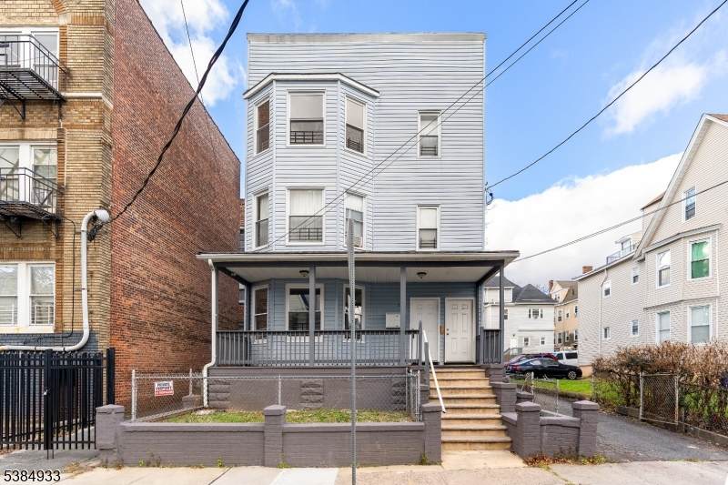 87 Columbia Ave - Photo 1