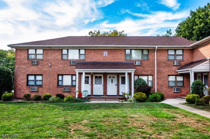 23 B Colonial Dr - Photo 1