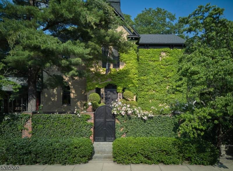 80 S Main St - Photo 1