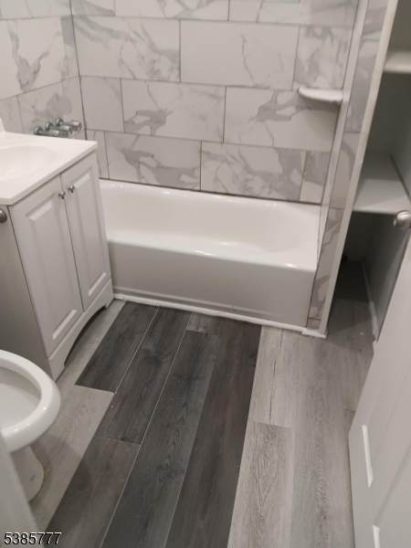 259 Weequahic Ave - Photo 1