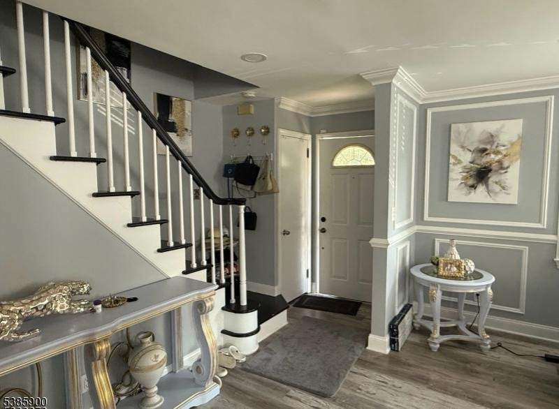 752 W Lake Ave - Photo 1