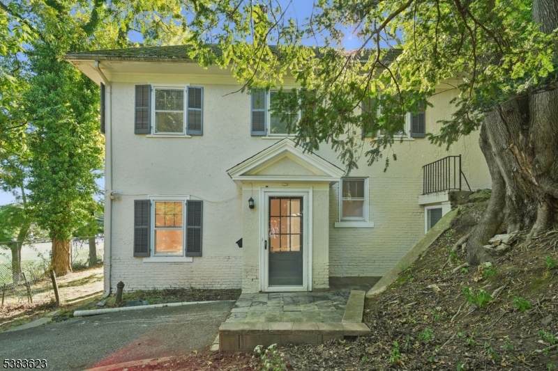 25 Prospect Ave - Photo 1