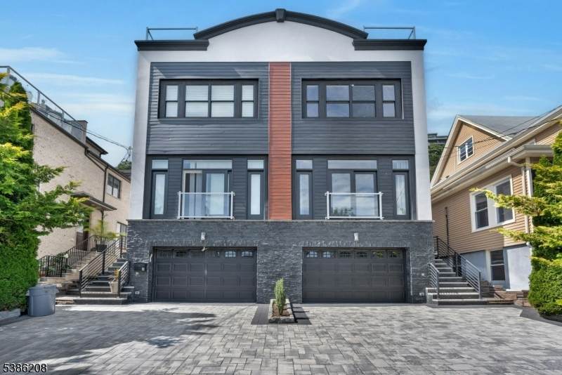 52 Myrtle Ave - Photo 1