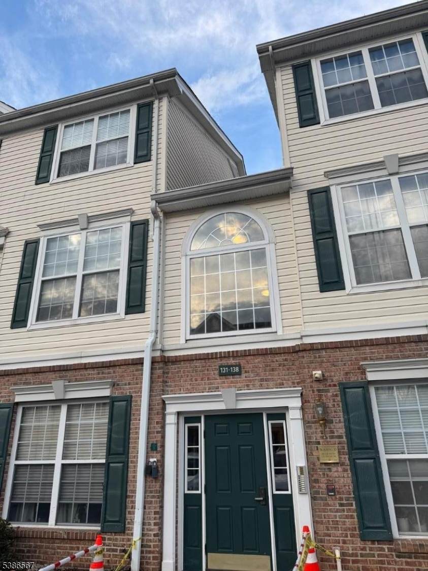 138 Limerick Ln - Photo 1