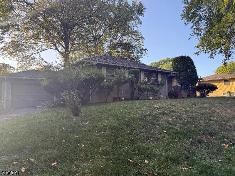 134 Lake View Blvd - Photo 1