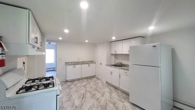 60 E Mc Farlan St Abc - Photo 1