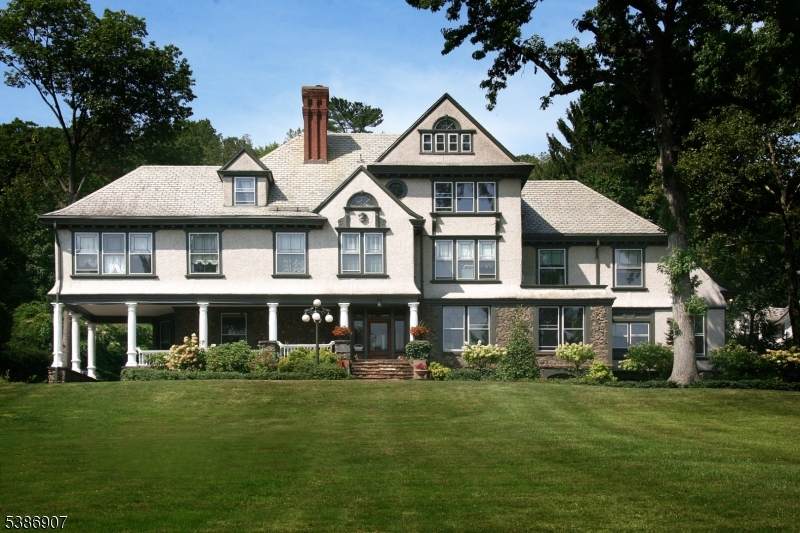 74 S Mountain Ave - Photo 1