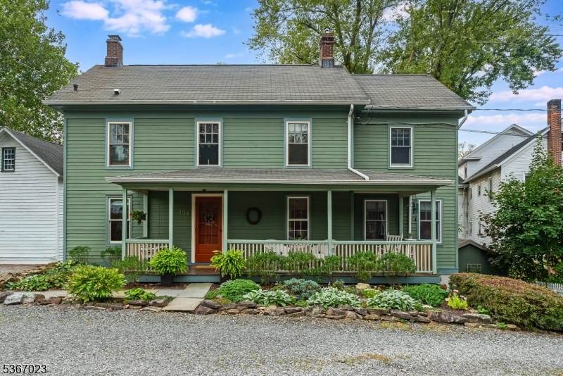 104 Mill St - Photo 1