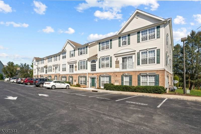 134 Limerick Ln - Photo 1