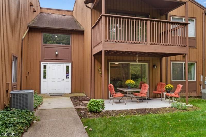 99 Drake Ln - Photo 1