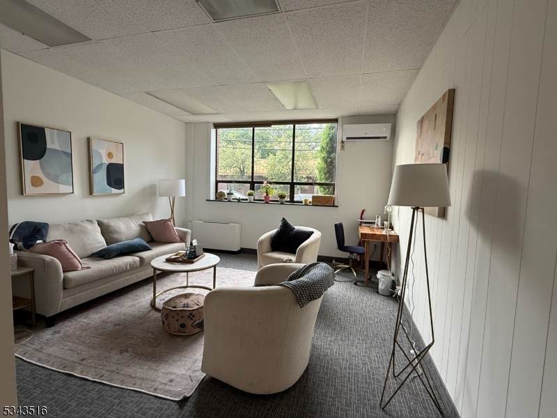 28 Millburn Ave - Photo 1