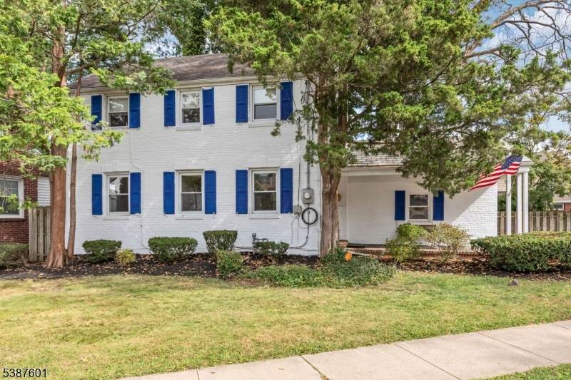 309 Palisade Rd - Photo 1