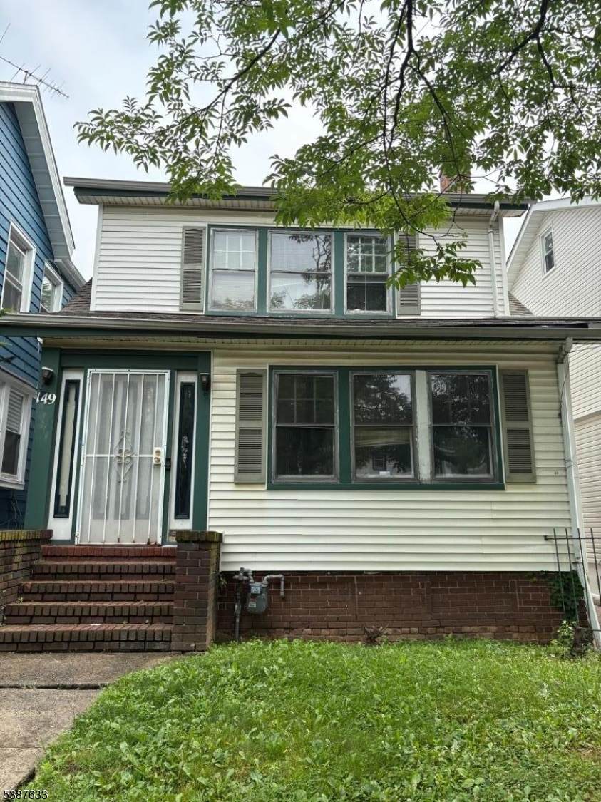 149 Pomona Ave - Photo 1