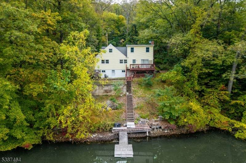 66 W Shore Dr - Photo 1