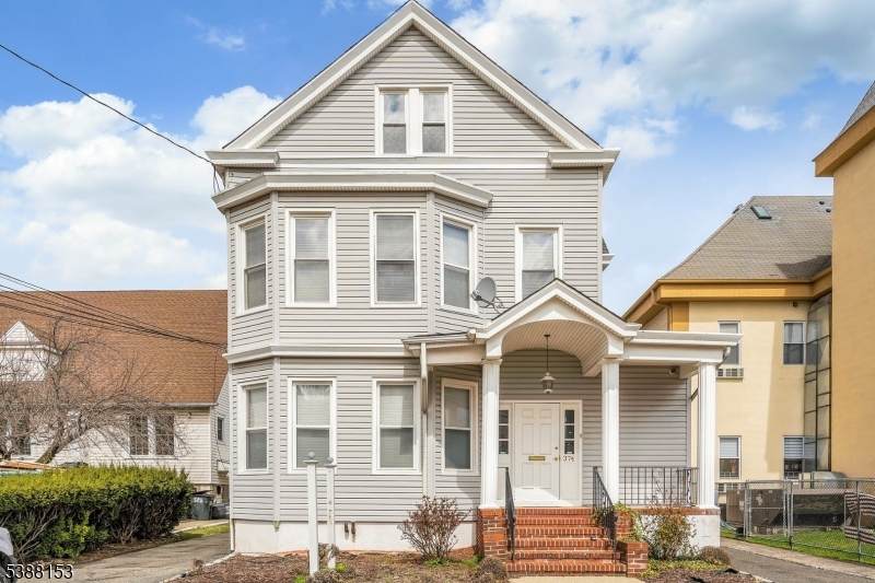 374 Clifton Ave - Photo 1