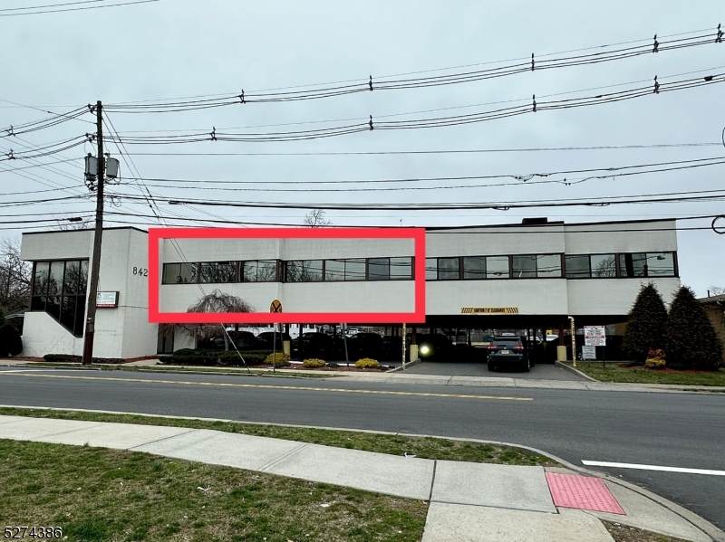 842 Clifton Ave - Photo 1