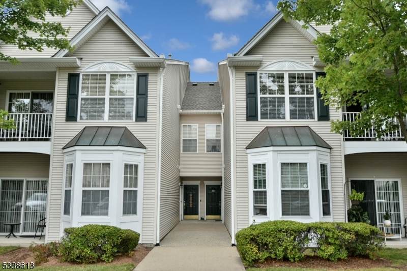 265 Winthrop Dr - Photo 1