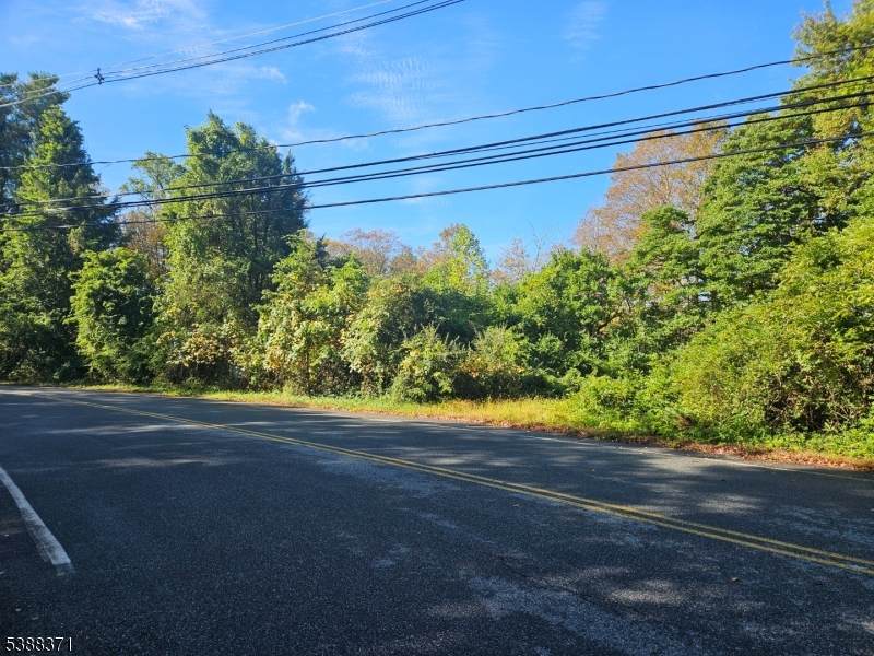 126 Meriden Rd - Photo 1