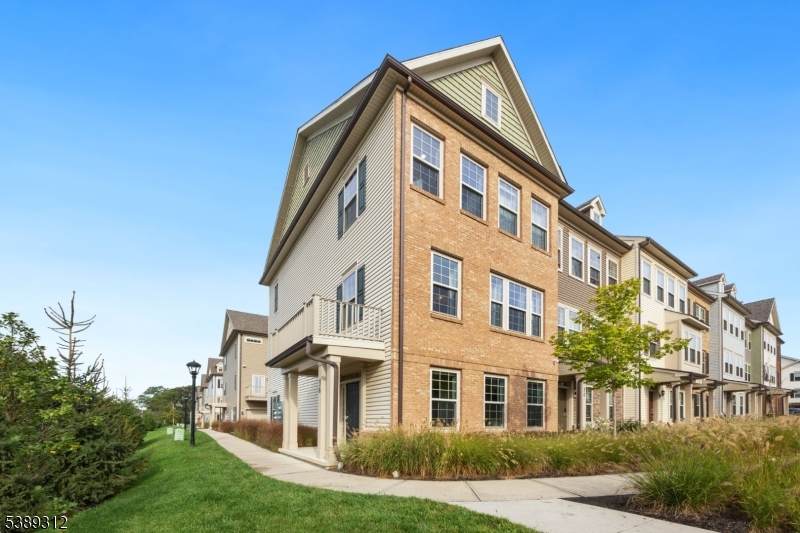 36 Cortland Ct - Photo 1