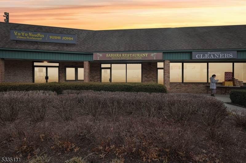 1325 Us Highway 206 - Photo 1