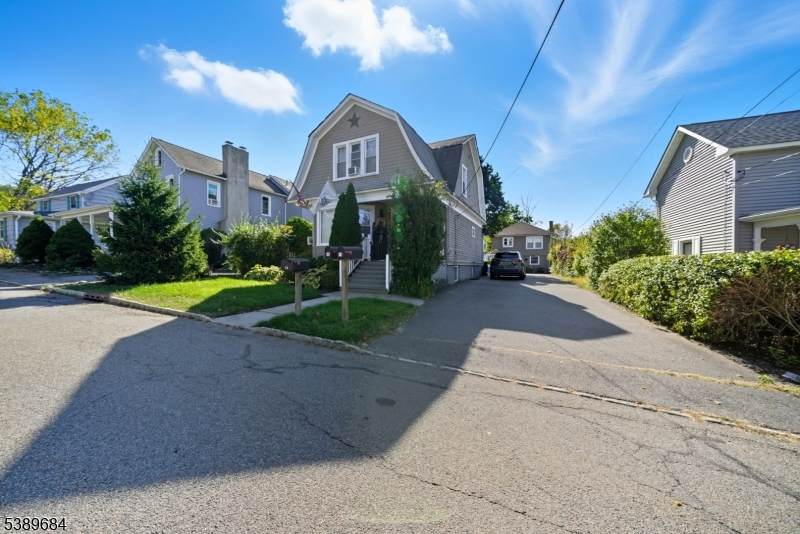 16 King Street - Photo 1