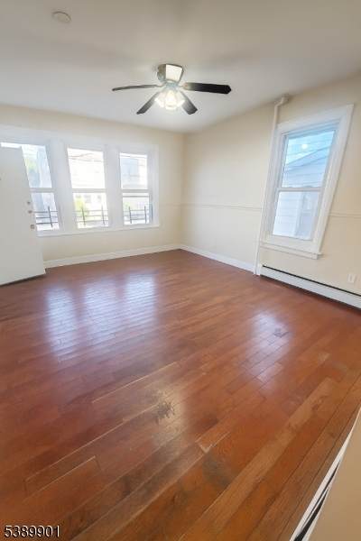 374 Myrtle Ave - Photo 1