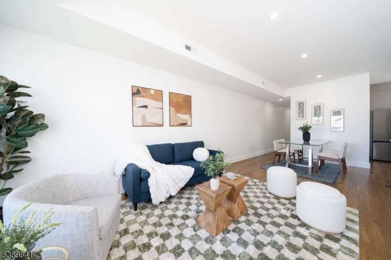 67 Virginia Ave - Photo 1